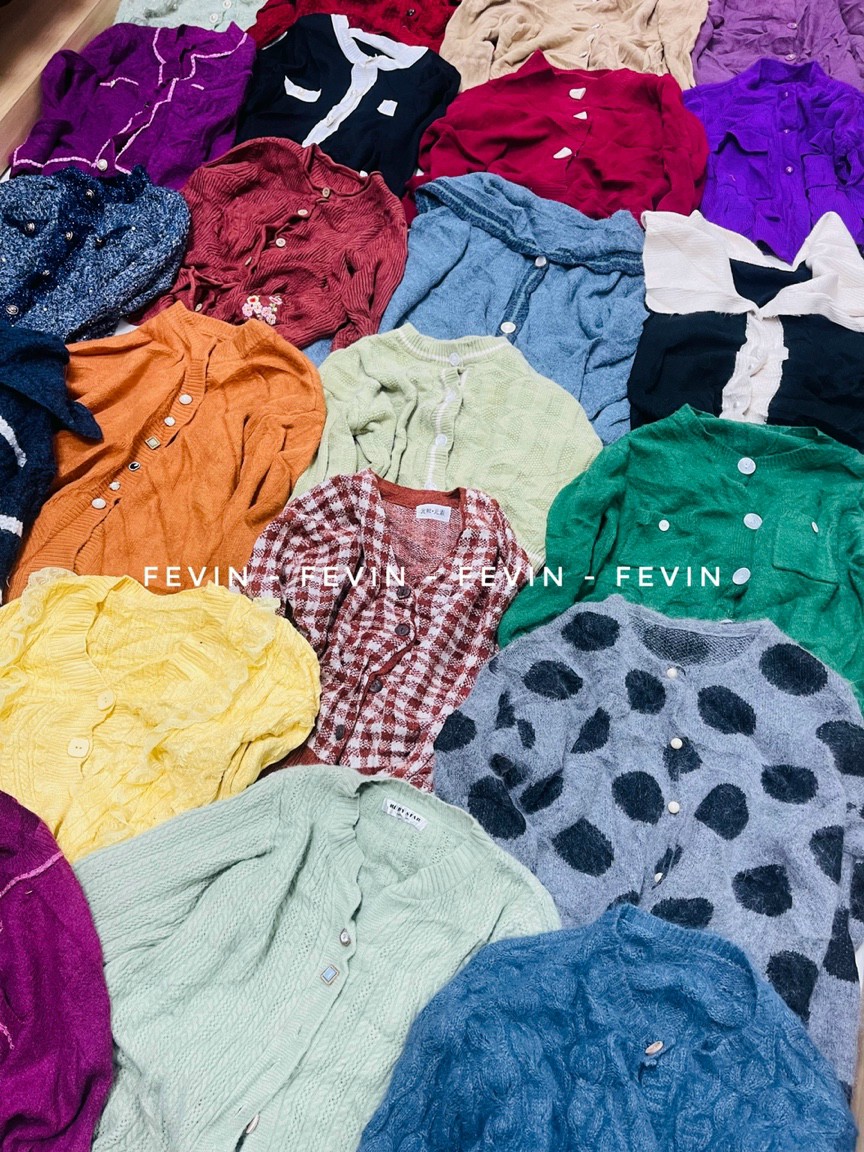 Buôn quần áo hàng thùng