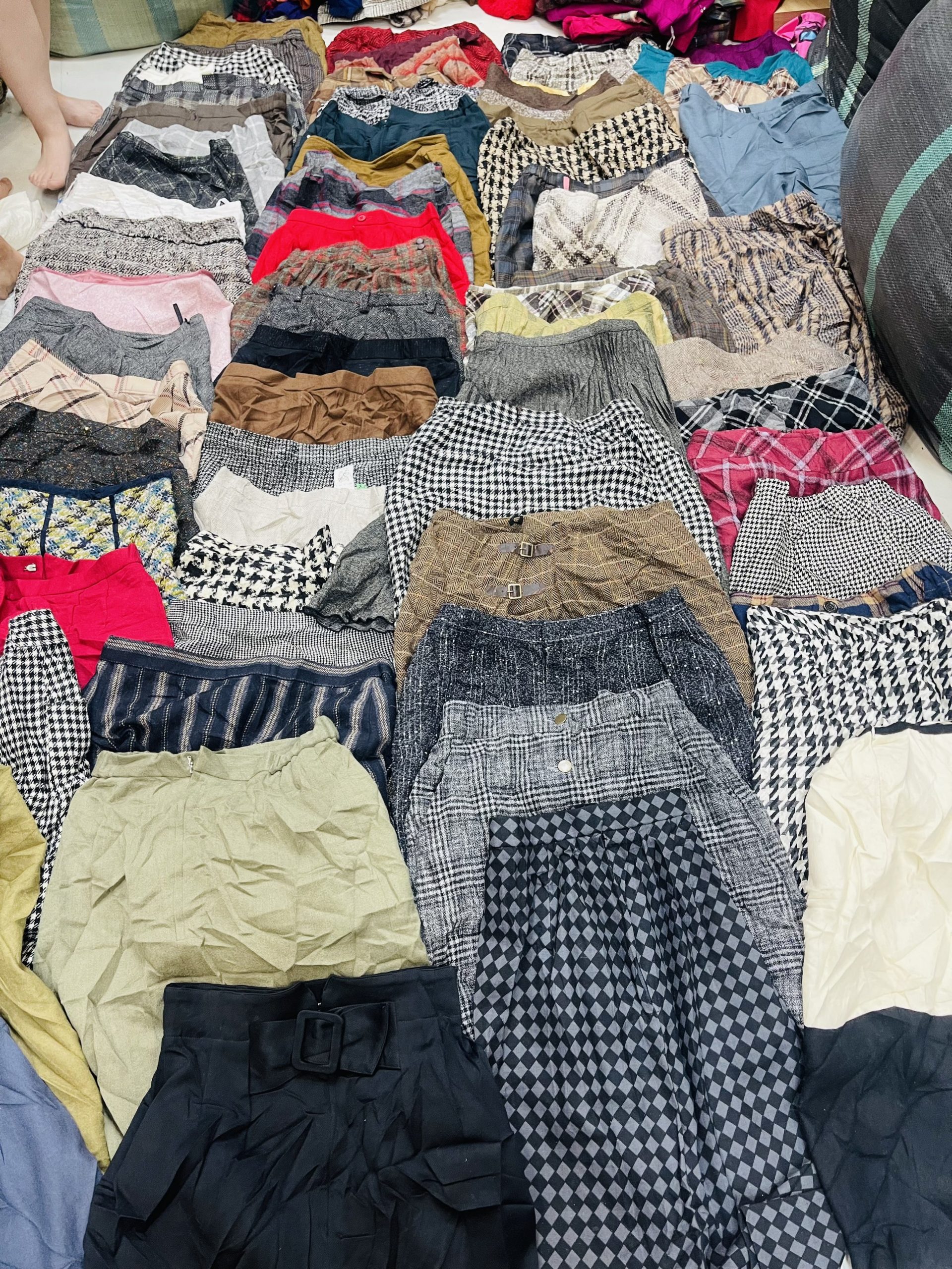 Sỉ Hàng Thùng Nguyên Kiện Cao Cấp - Tổng kho hàng thùng Miền Bắc